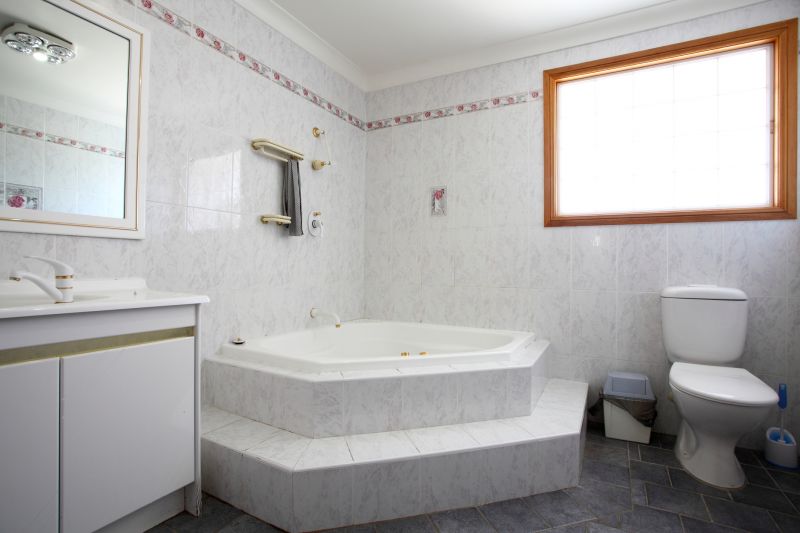 Top Bathtub Installation Companies in Auburn Hills, MI