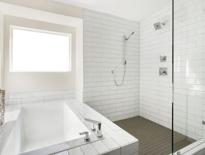 Small Bathroom Shower with Tiled Walls